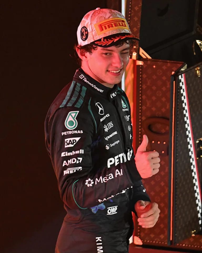 Mercedes AMG F1 image 6