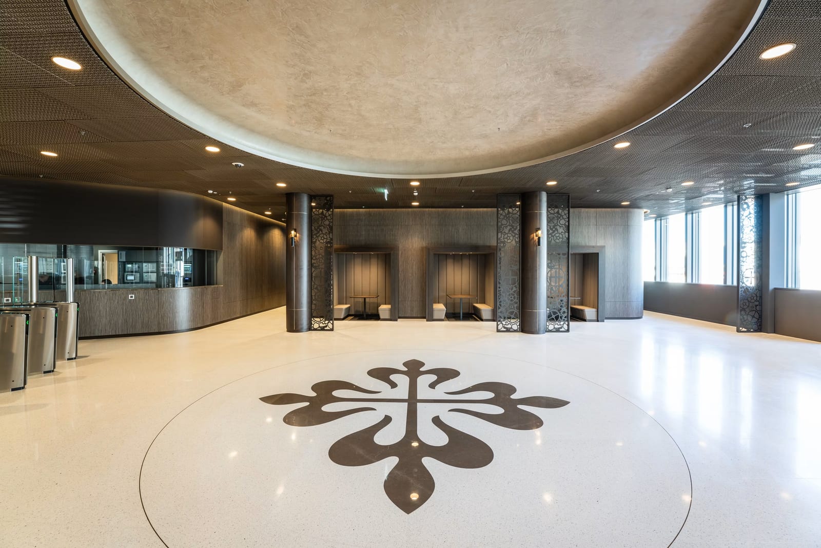 Patek Philippe share image