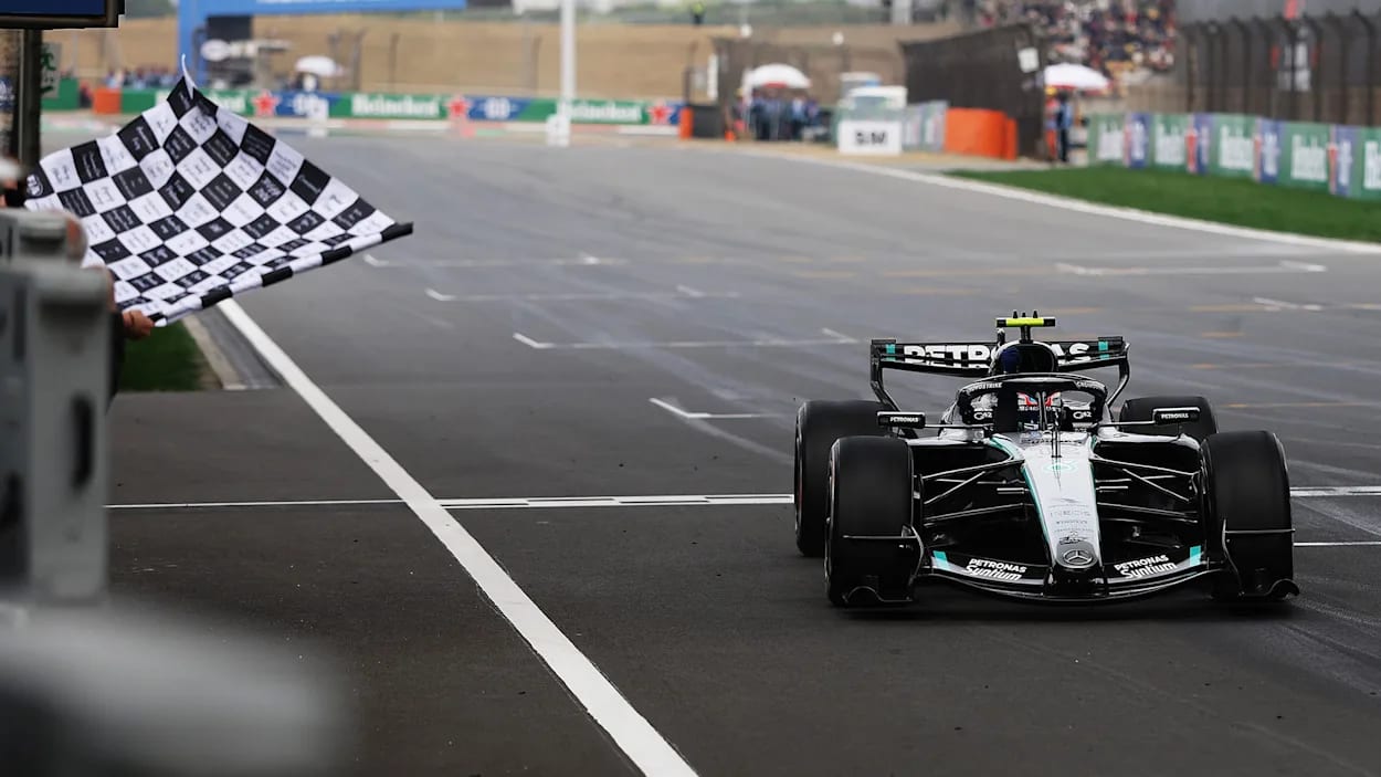 Mercedes AMG F1 image 5