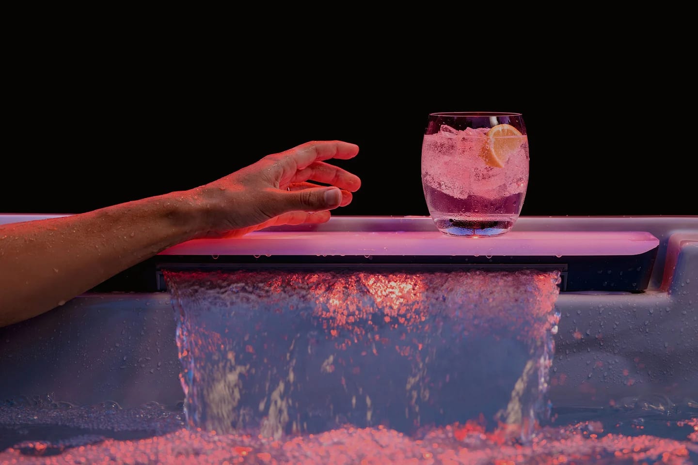 Jacuzzi image 2