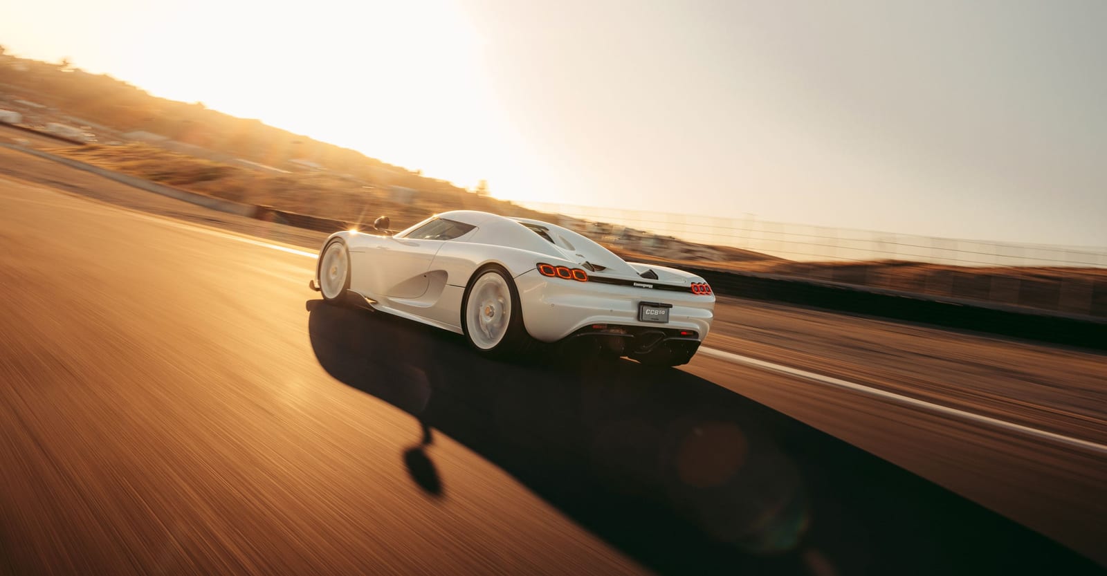 Koenigsegg image 2
