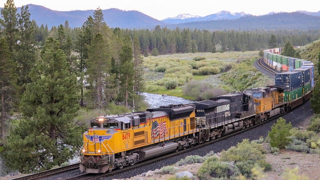 Union Pacific image 5