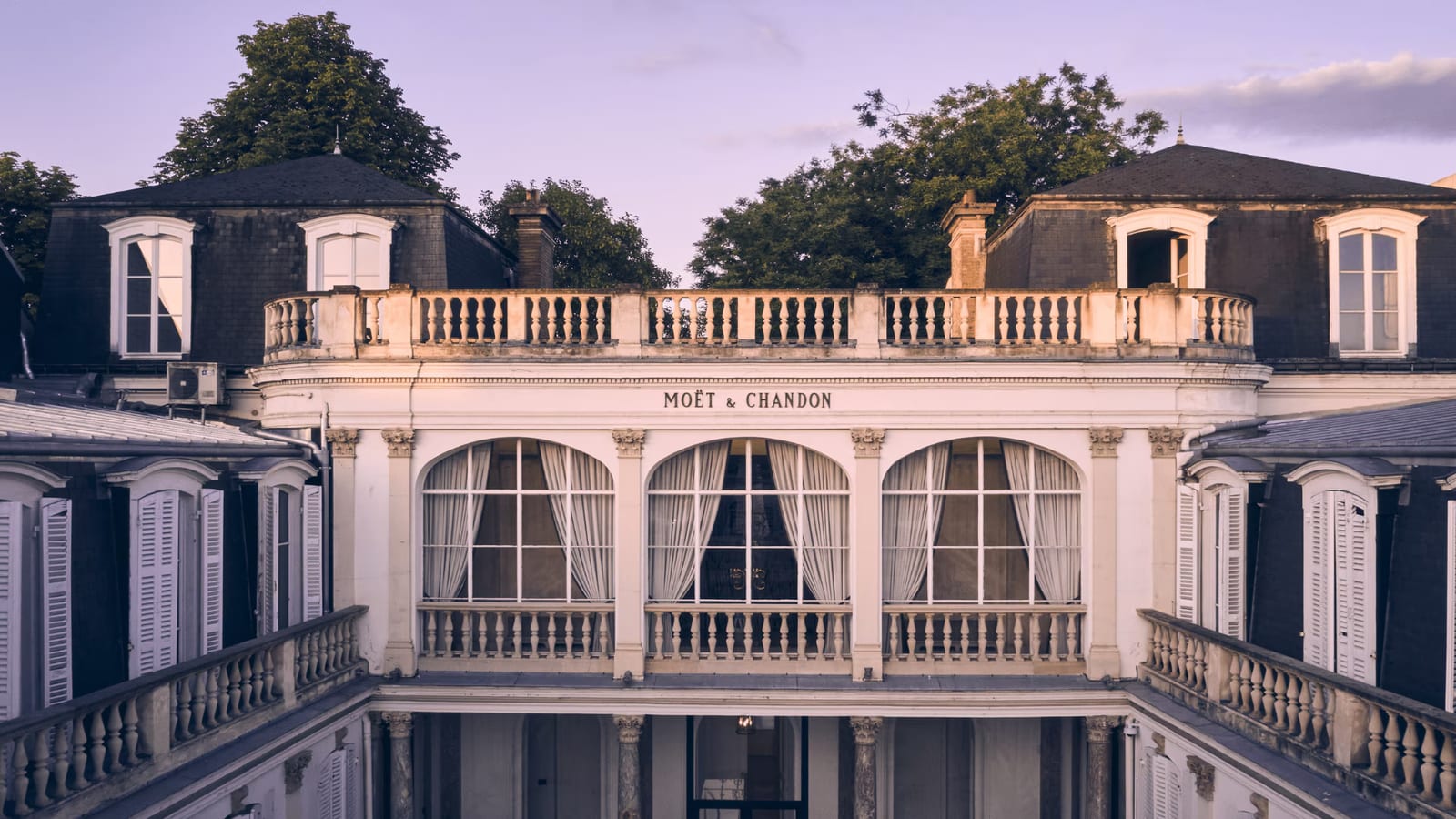Moët & Chandon image 2